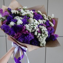 Large bouquet of statice